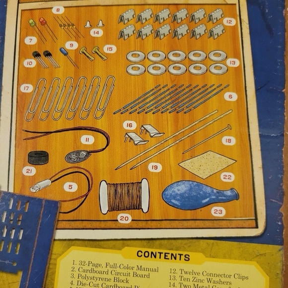 The Dangerous Book For Boys Essential Electronics Kit Nib - Picture 5 of 5